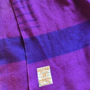 Hudson's Bay six-point (Queen) wool blanket, magenta